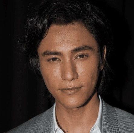 欧美男星拍戏视频,镜头之外的魅力瞬间