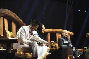 凤凰传奇欧美神曲视频,中西合璧，燃爆全球舞台